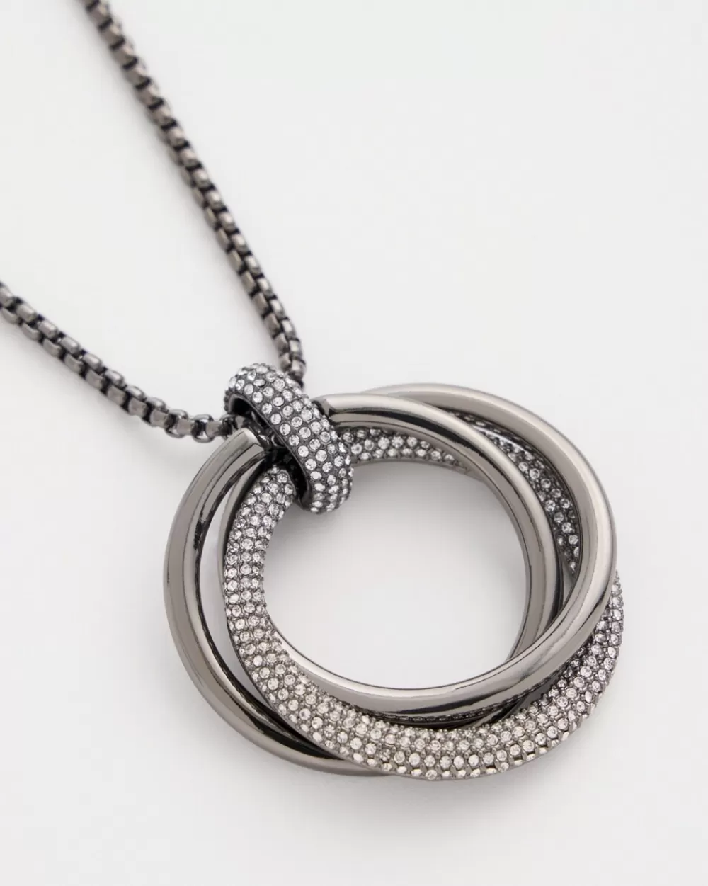 Hot Adjustable Pavé Pendant Necklace Necklaces