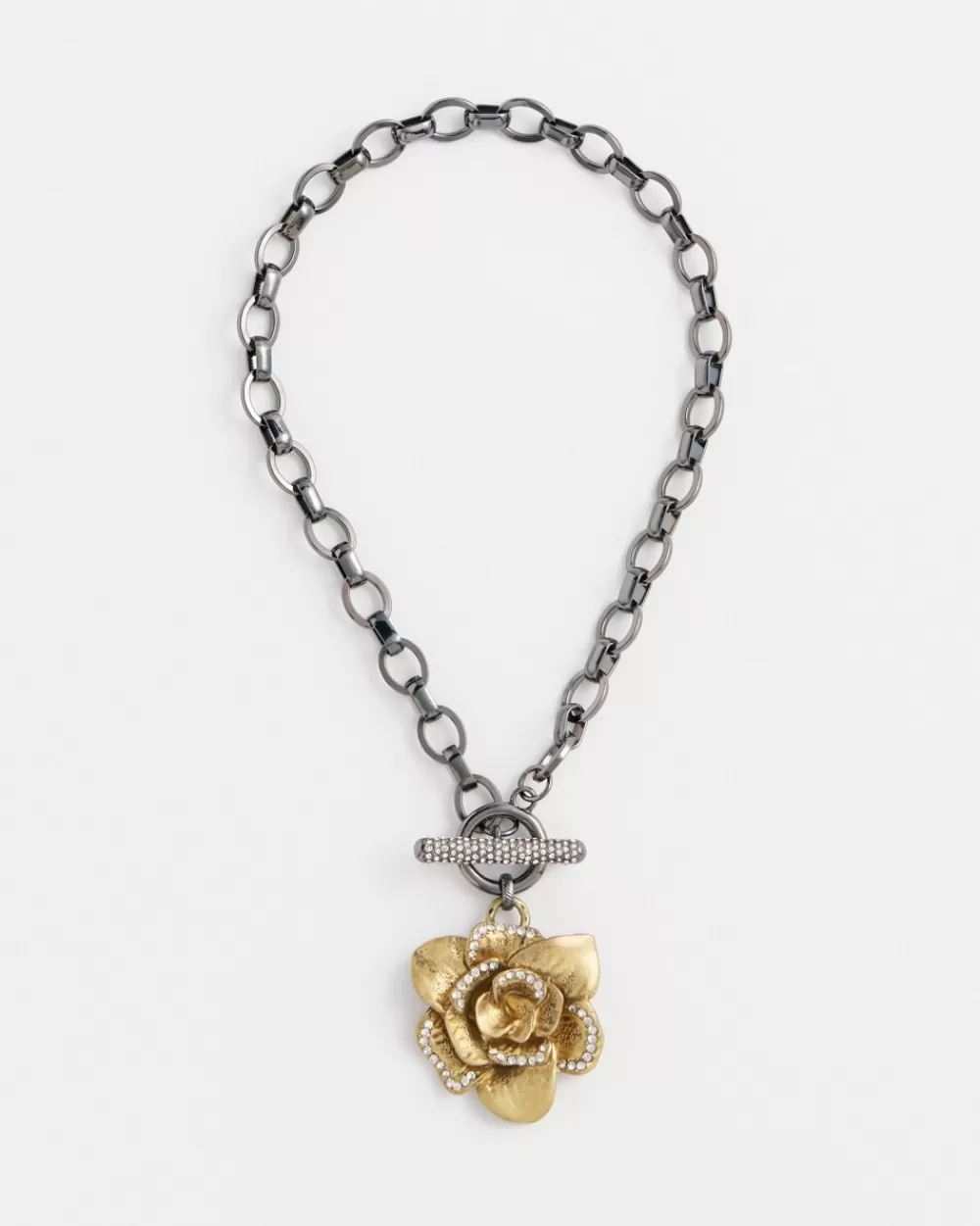 Fashion Pavé Brass Flower Pendant Necklace Necklaces