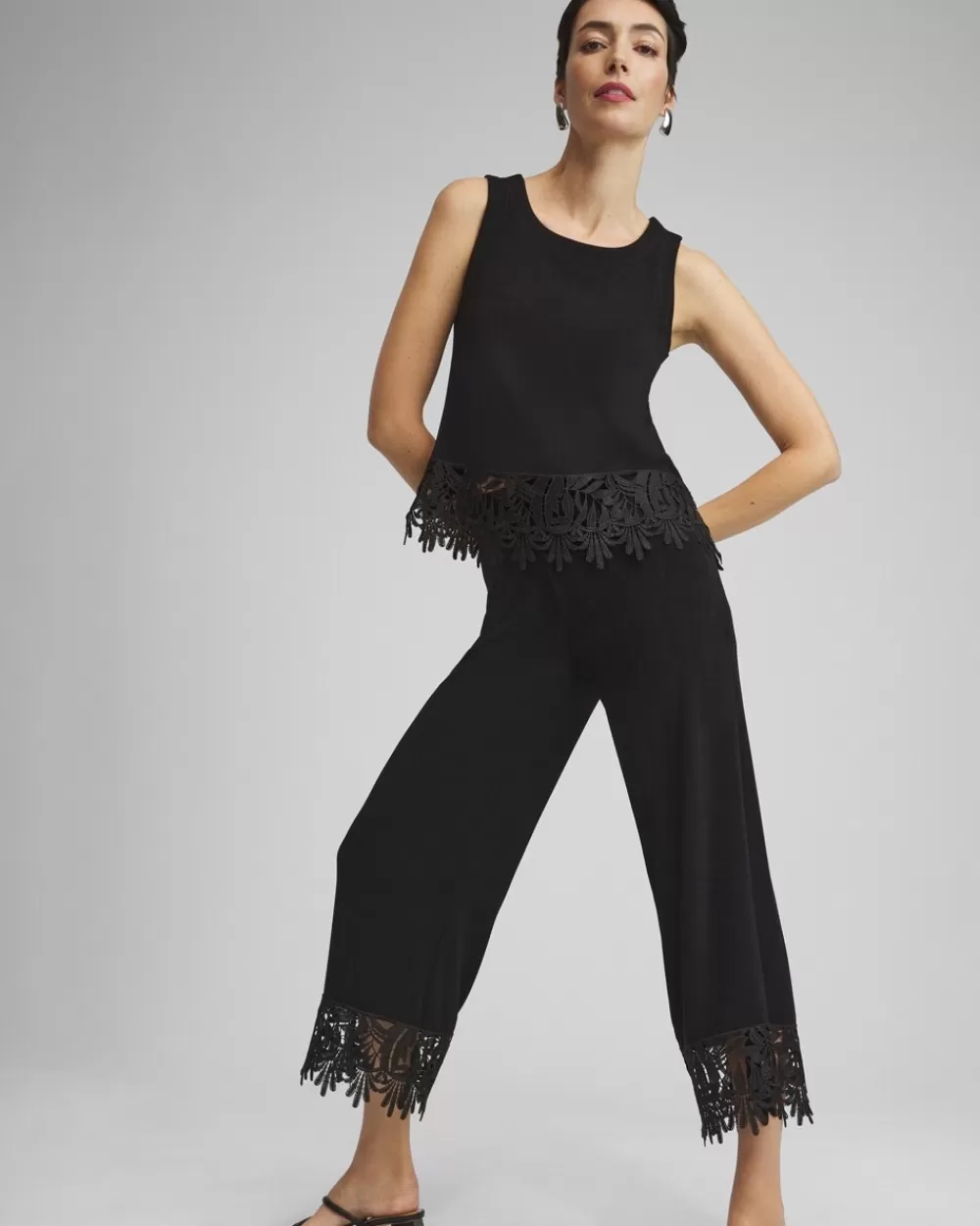 Discount Travelers™ Lace Trim Cropped Pants Pants