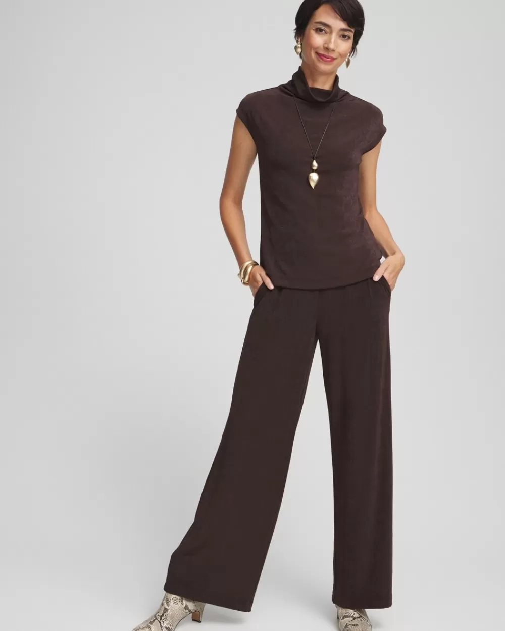 Hot Travelers™ Wide Leg Pocket Pants Pants